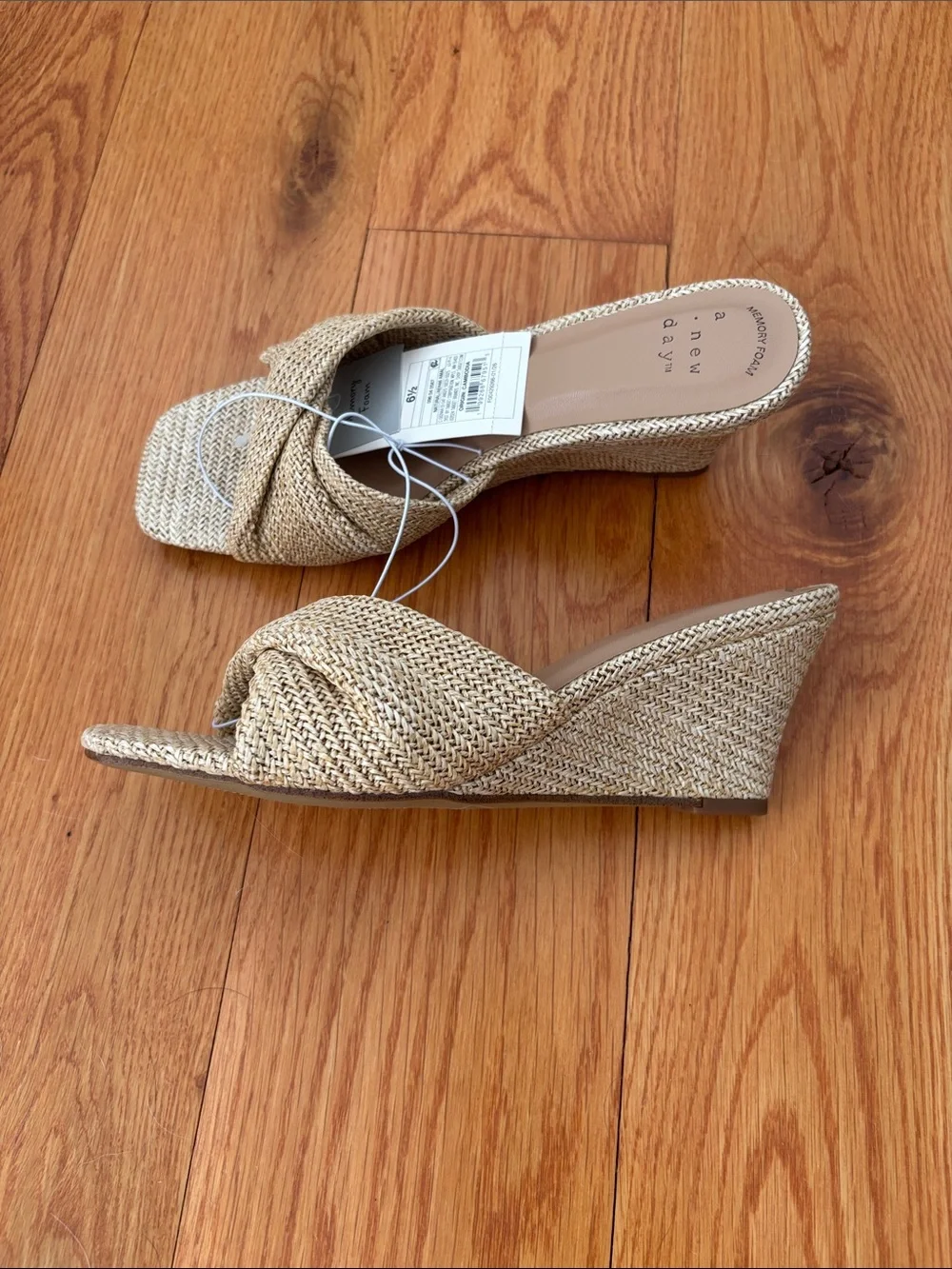 A New Day Amal wedge